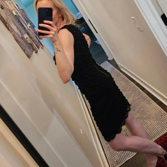 Guess Lace Fringe Black Bodycon Dress - Size 6 - Picture 3 of 16